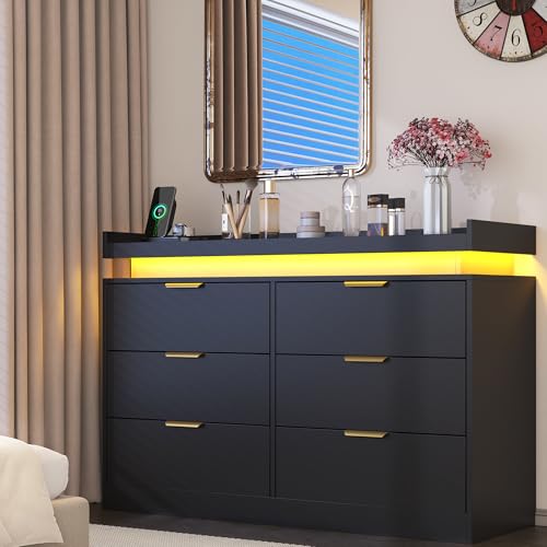 White 4 Drawer Wood Dresser C848536