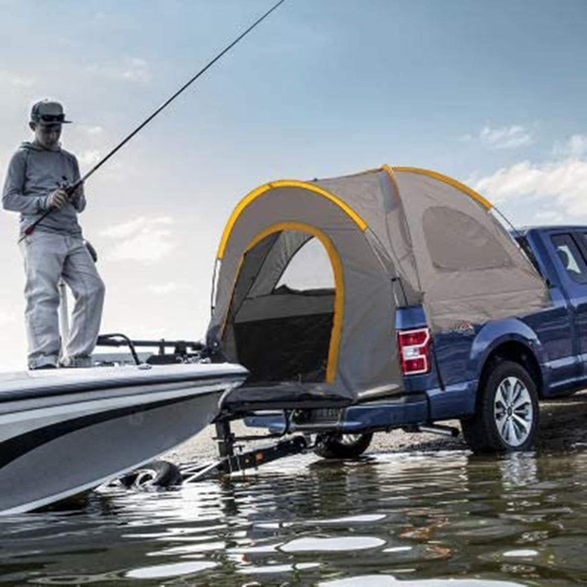 Waterproof Double Layer 2 Person Truck Tent with Carry Bag E910