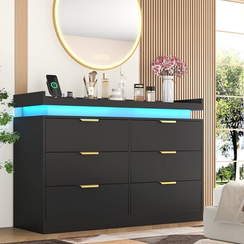 White 4 Drawer Wood Dresser C848536