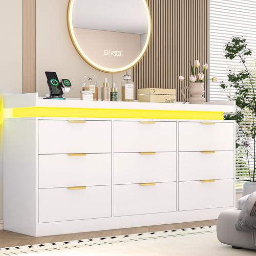 White 4 Drawer Wood Dresser C848536