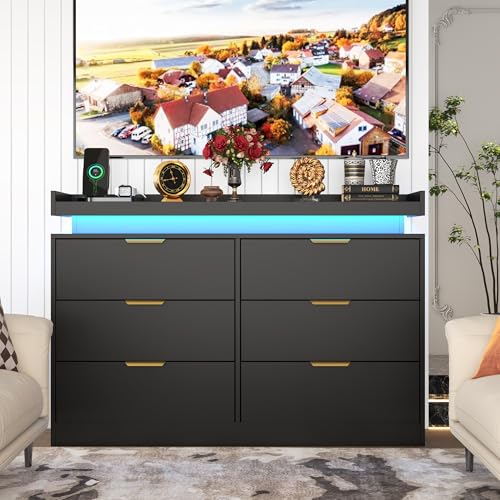 White 4 Drawer Wood Dresser C848536